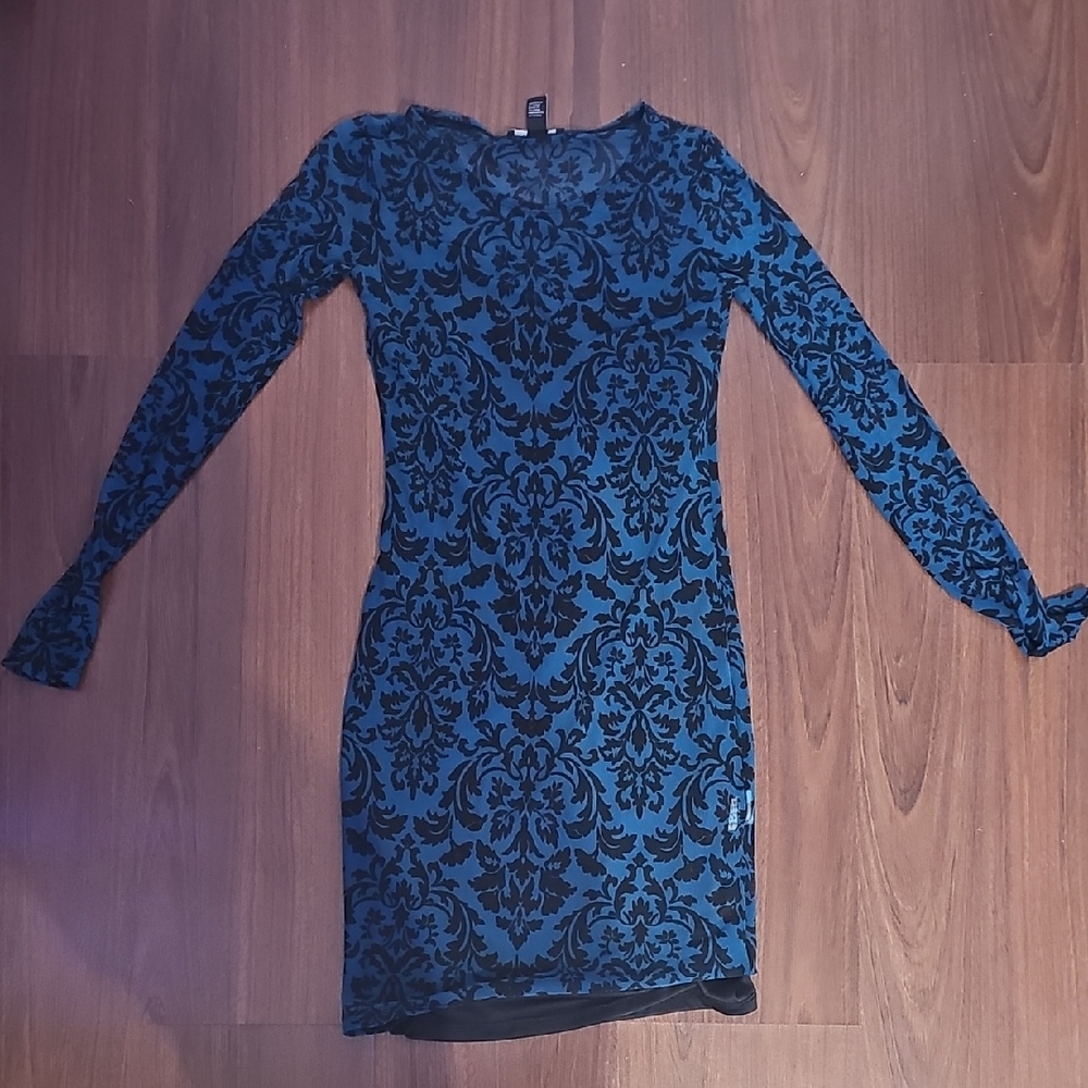 Elegant Blue Patterned Dress